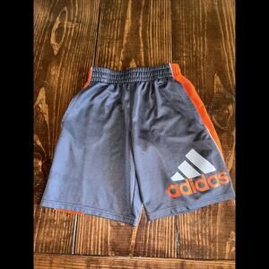 🔥🔥SOLD🔥🔥 Boys Adidas Athletic Shorts Sz Small 8 10 Drifit Gray Orange Logo